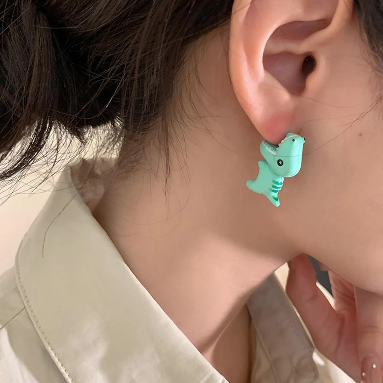 6 Pairs Cute Animal Bite Earrings for Women Dinosaur Hot Balloon Dog Stud Earrings 3D Polymer Clay Earrings Handmade Cartoon Small Animal Earrings Set Animal Biting Earrings Jewelry