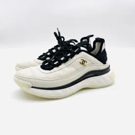 CHANEL Sneakers G45331 White Black Suede