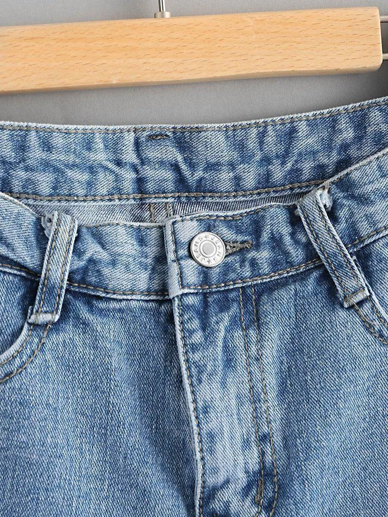 Contrast Crochet Frayed Hem Denim Shorts
