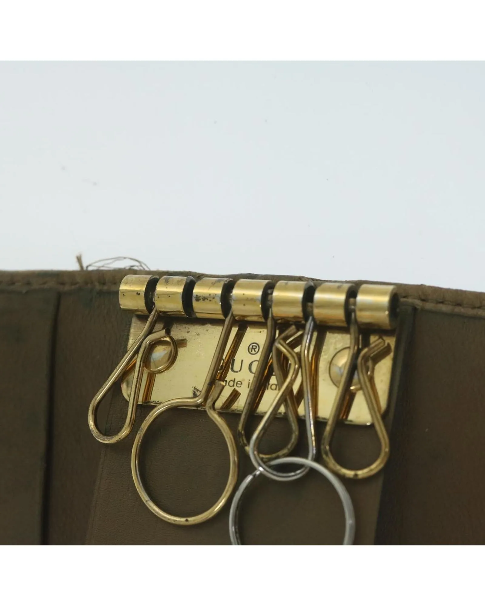 GG Canvas Leather Key Case Set with 5 Compartments.
