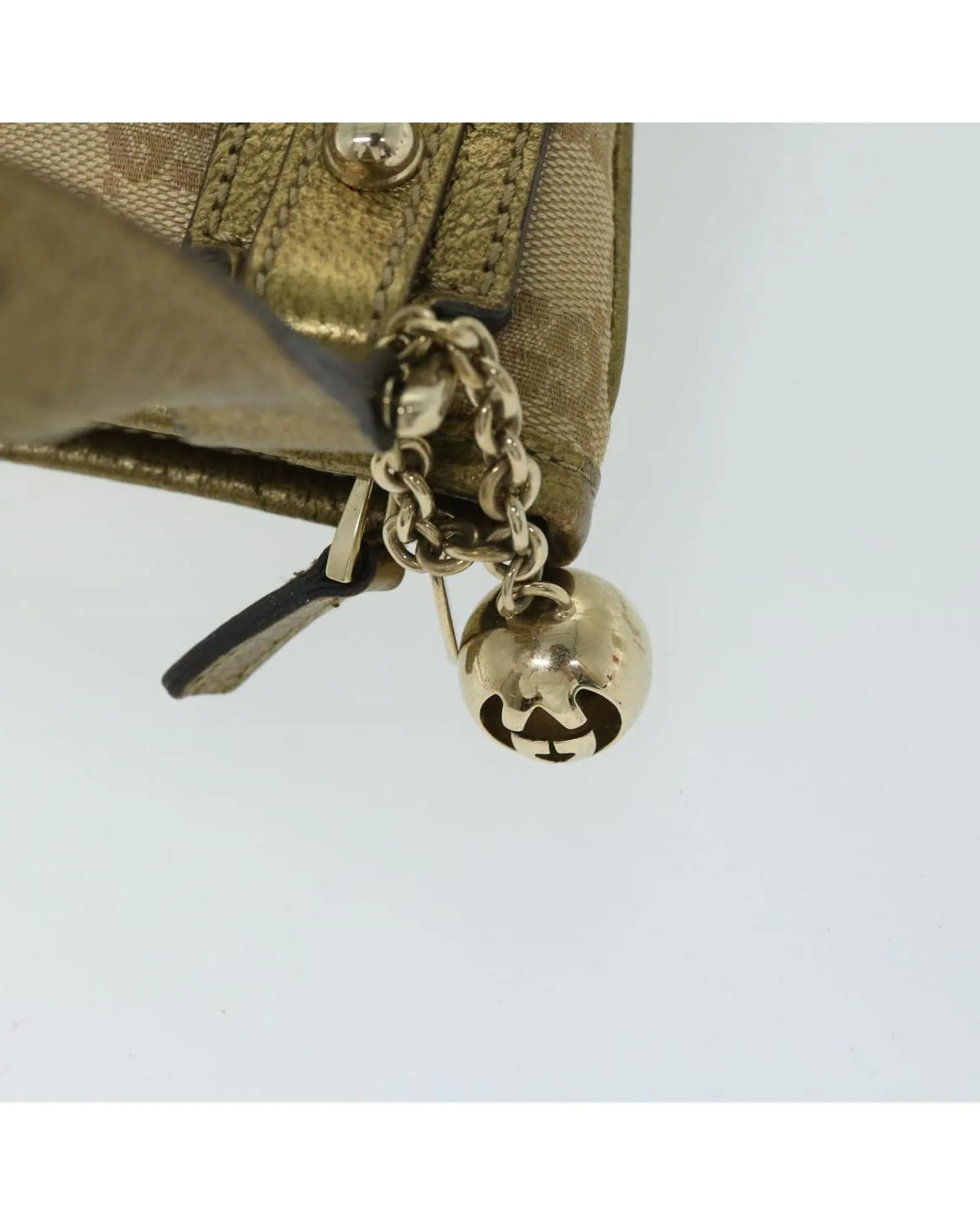 GG Canvas Sherry Line Shoulder Bag with Gold Accents - Authentic