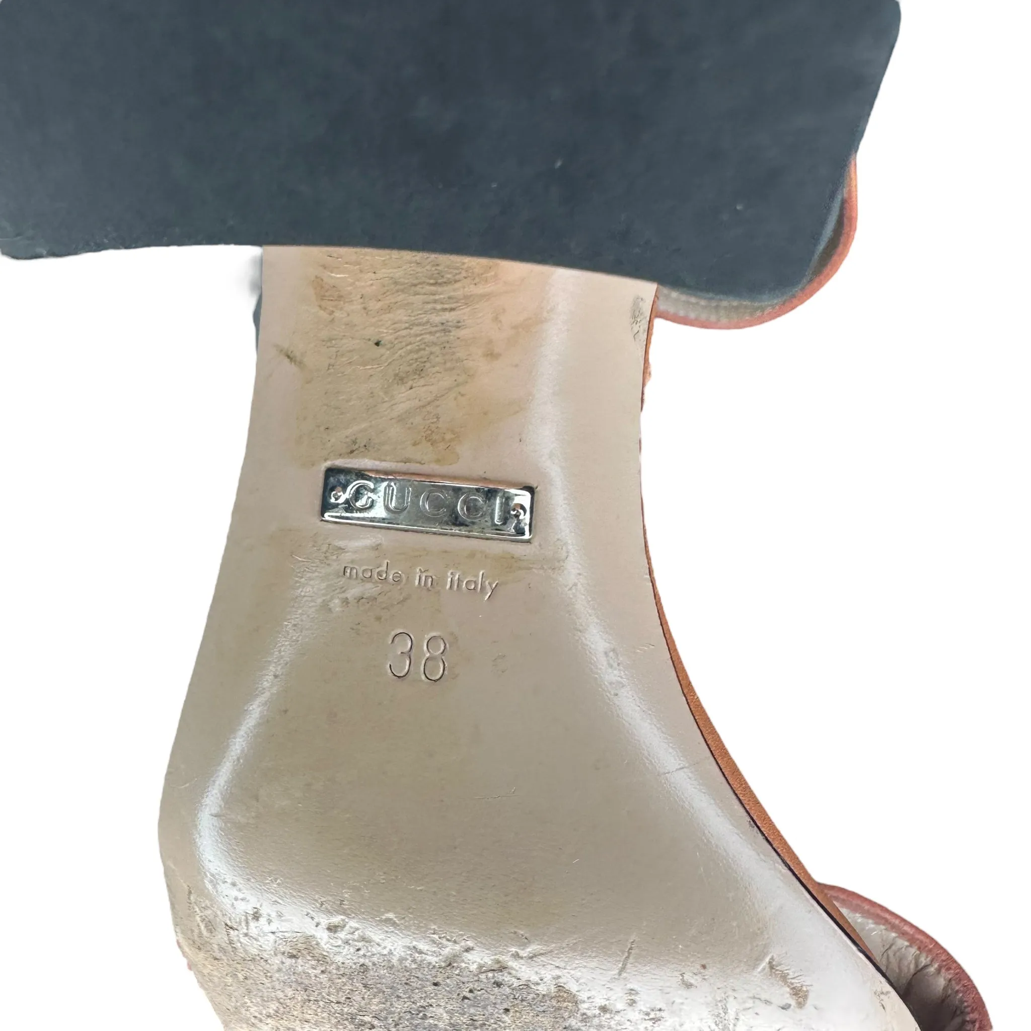 Gucci Salmon Sequin Heel