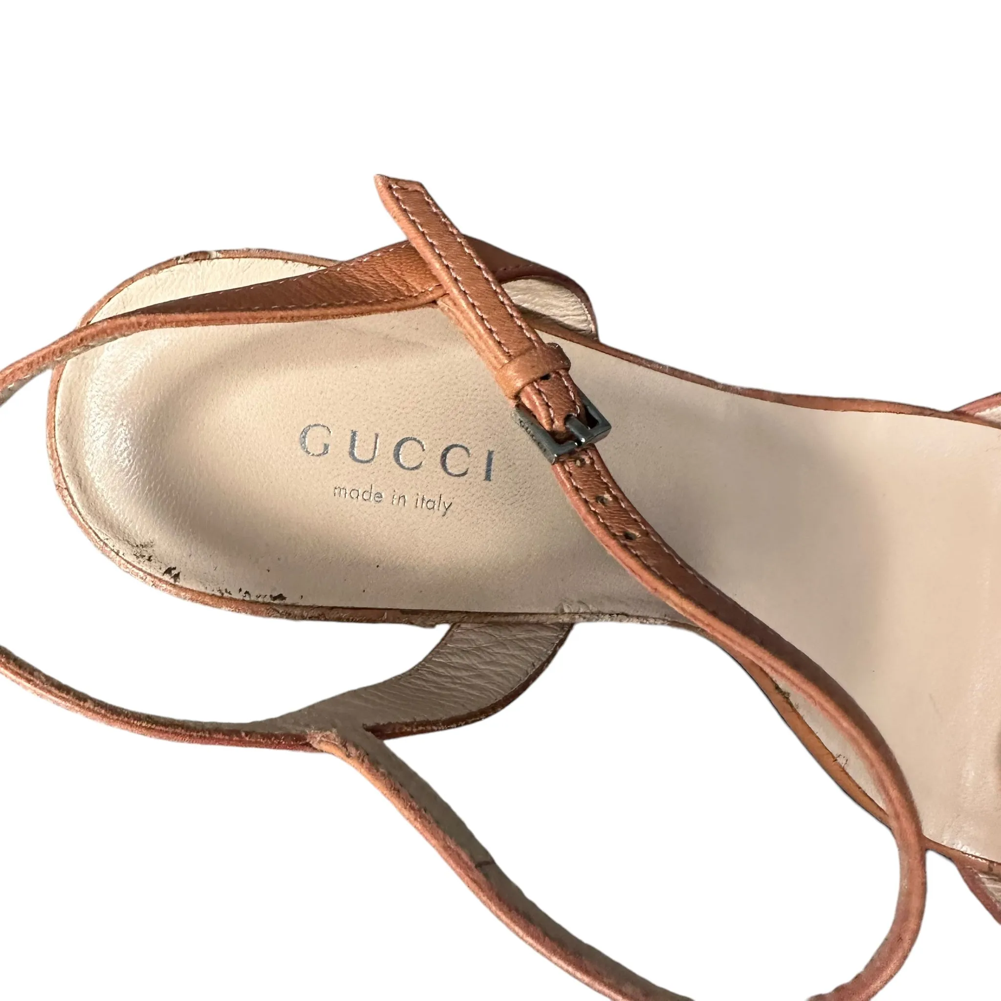 Gucci Salmon Sequin Heel