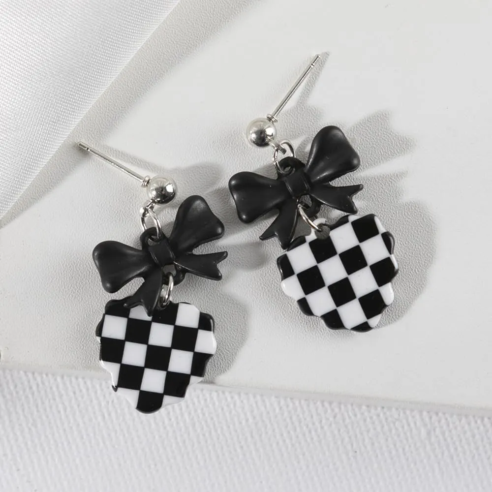 MALOYANVE Checkered Flag Earrings for Women Unique Cute Black White Striped Checkerboard Heart Geometric Dangle Drop Plaid Earrings Statement Minimalist Jewelry Gifts