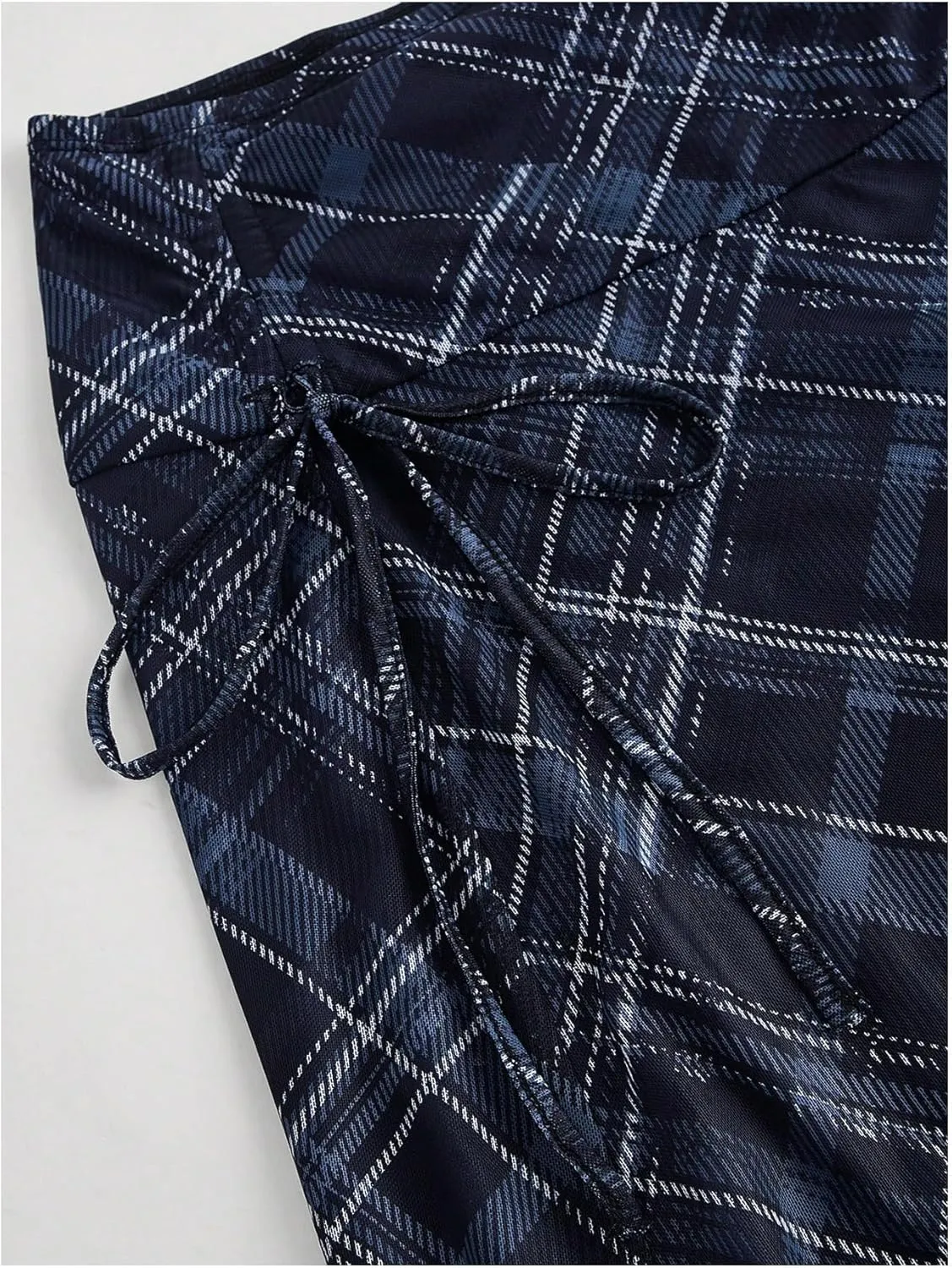 Verdusa Women's Y2K Vintage Plaid Skirt Asymmetrical Mesh Layered Flowy Skirt