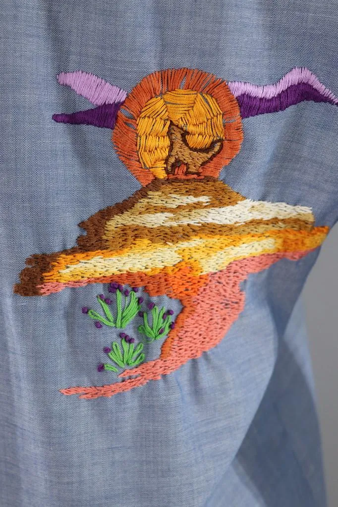 Vintage Southwest Red Rocks Embroidered Shirt